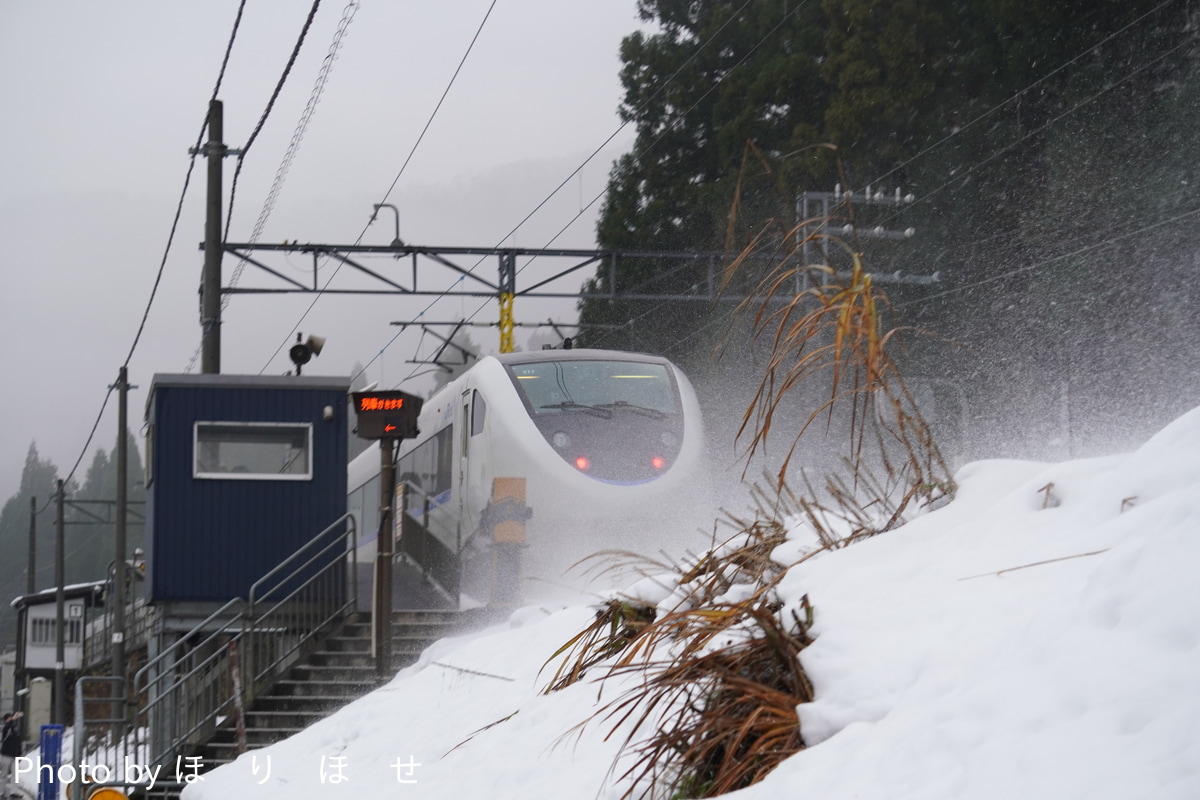 JR西日本 吹田総合車両所京都支所 681系 V11編成