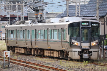 JR西日本227系SD08編成を和歌山駅で撮影した画像