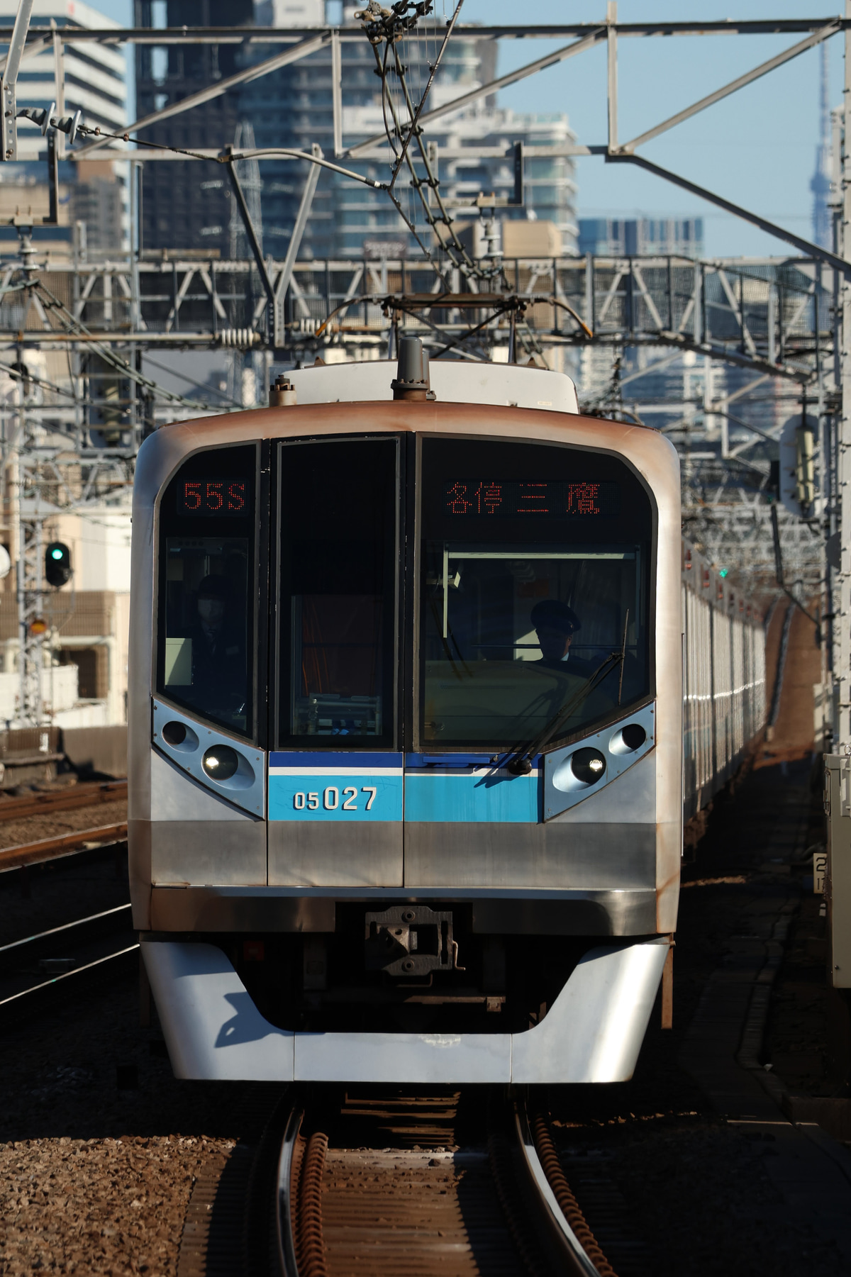 東京メトロ  05系 05-127F