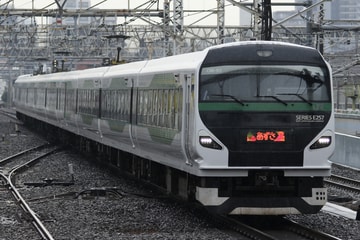 JR東日本E257系オオOM-93編成を中野駅で撮影した画像