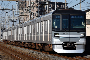 東京メトロ13000系13105Fを大袋～北越谷間で撮影した画像