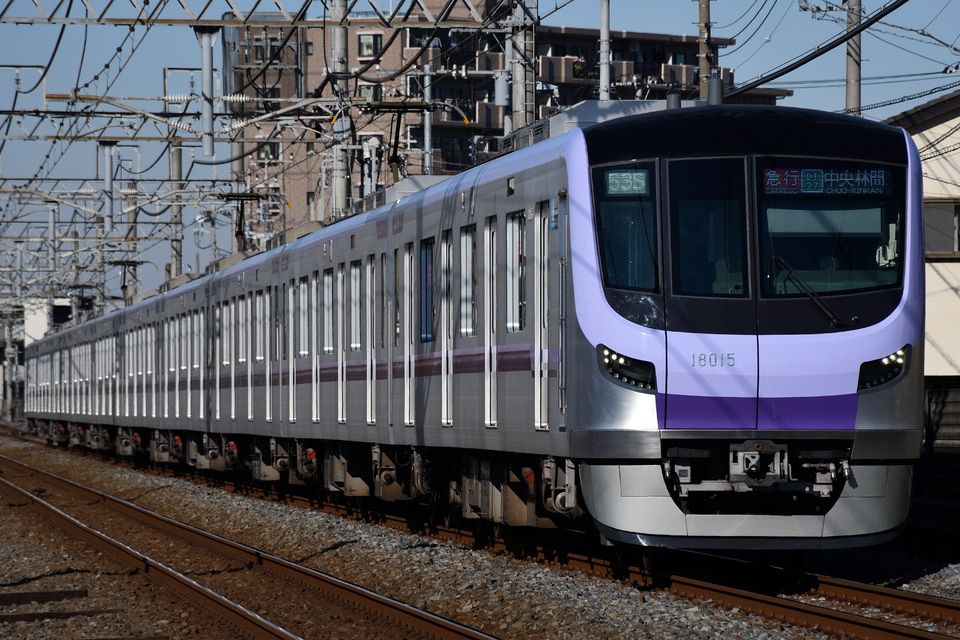 メトロ18000系18115F<br class="br-sp" />(18115編成)の写真