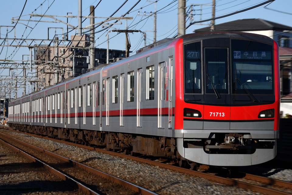 東武70000系71713F<br class="br-sp" />(71713編成)の写真