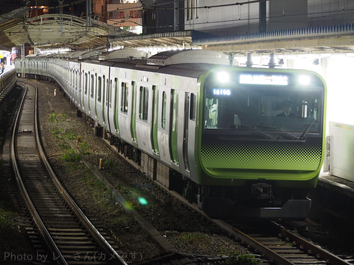 JR東日本 東京総合車両センター本区 E235系 トウ33