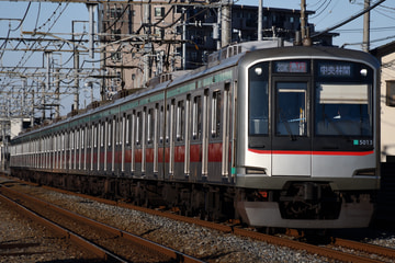 東急電鉄5000系5113Fを大袋～北越谷間で撮影した画像