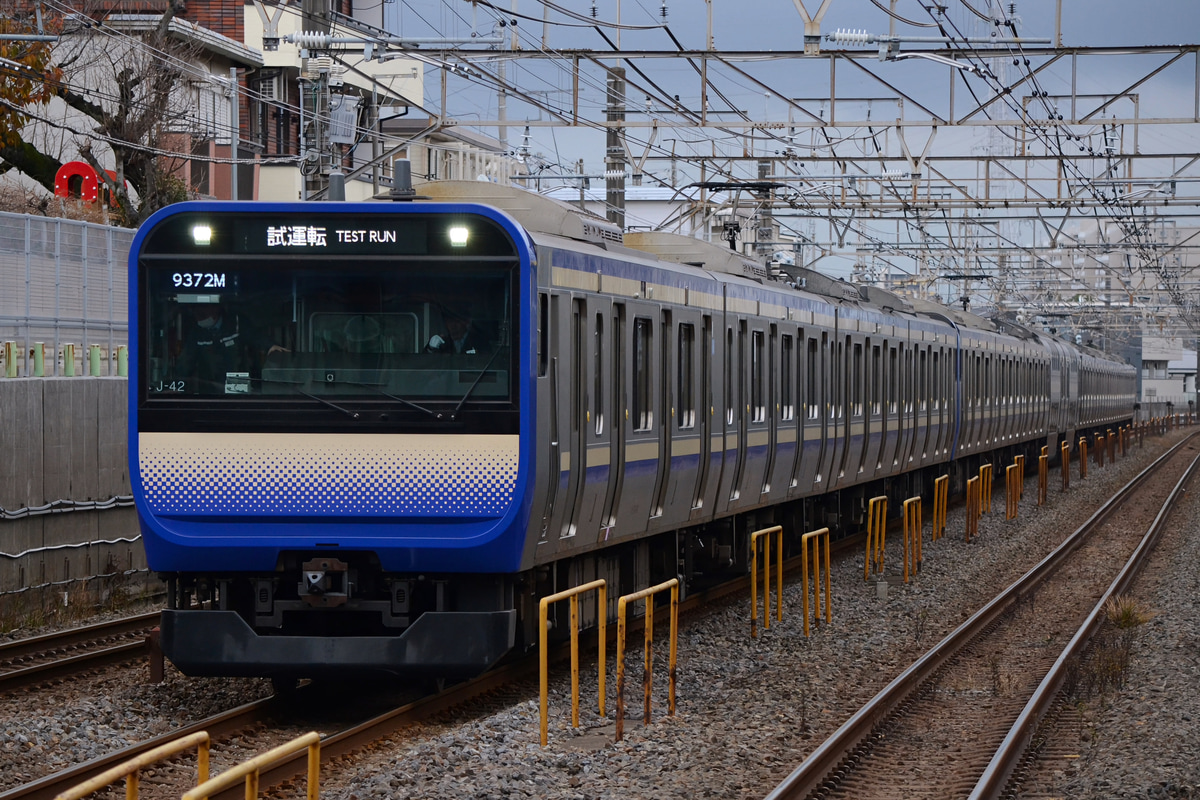 JR東日本 鎌倉車両センター本所 E235系 クラJ-42編成
