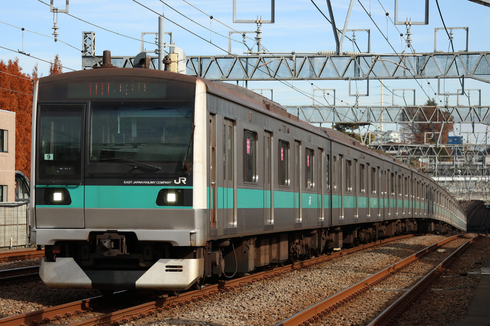 JR東E233系マト9編成の写真