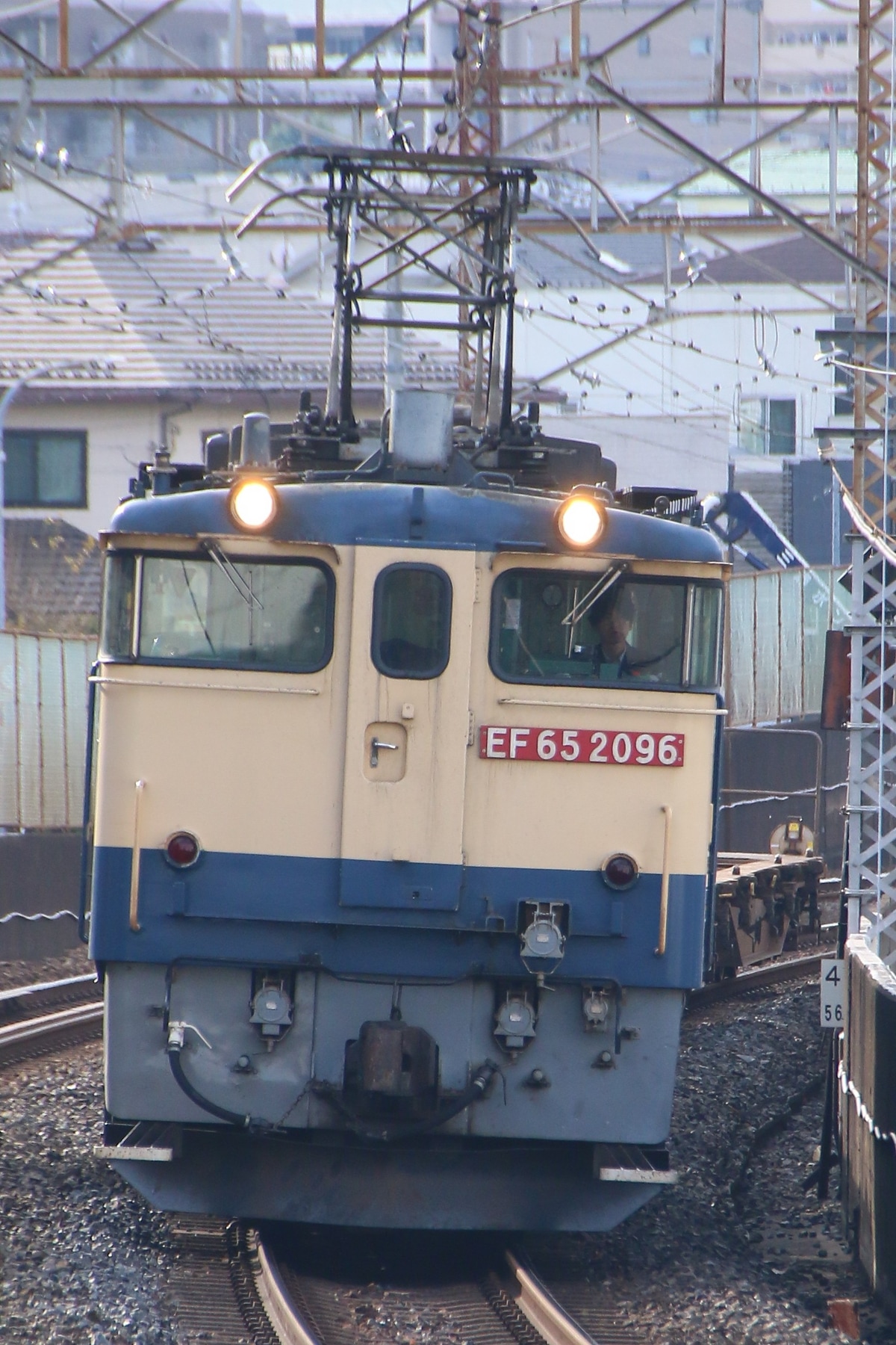 JR貨物 新鶴見機関区 EF65 2096