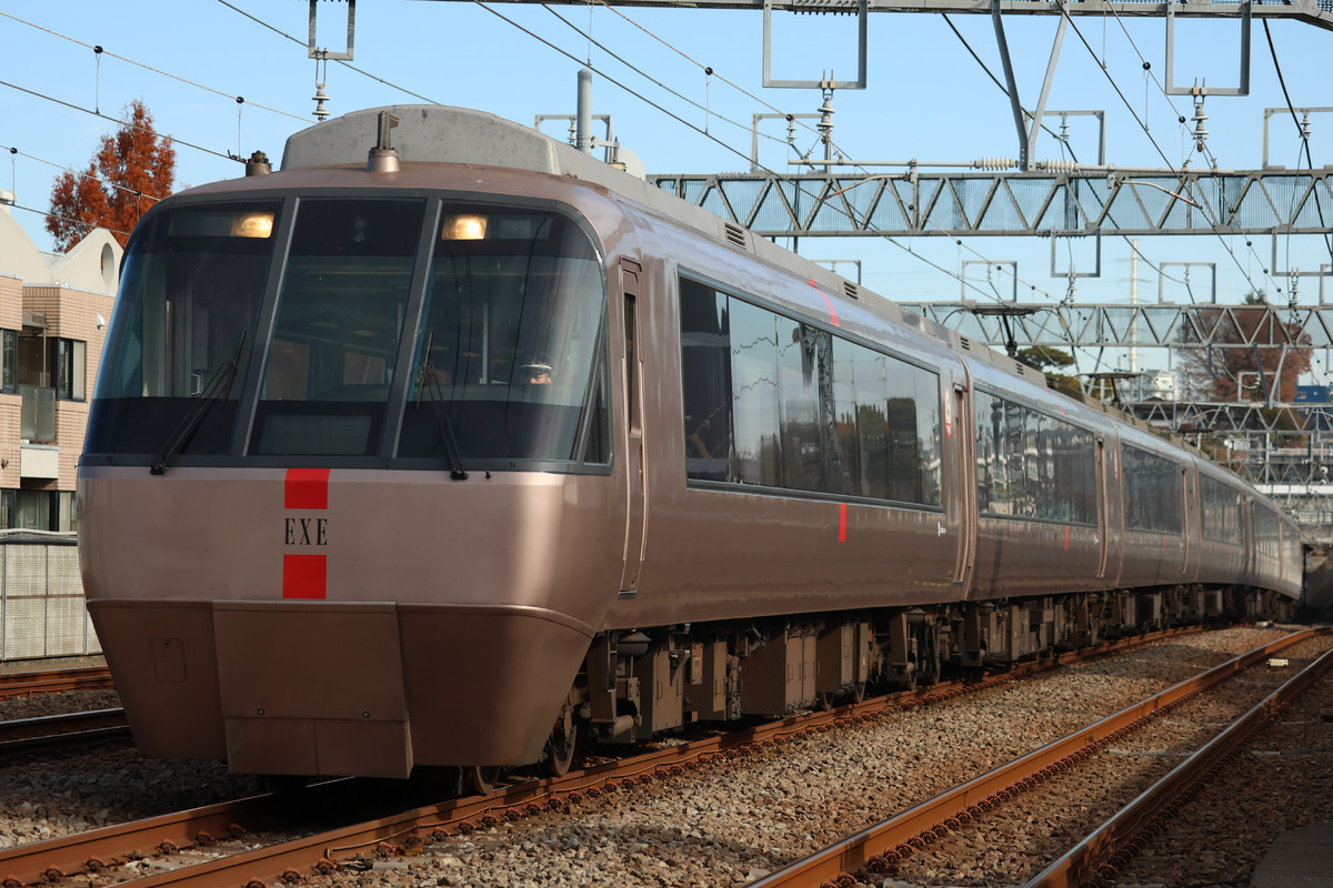 小田急電鉄  30000形 30255×6