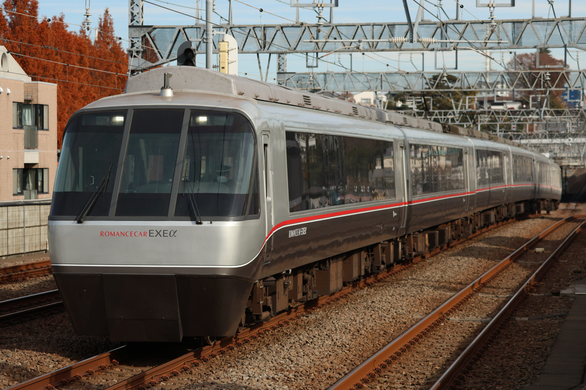 小田急電鉄  30000形 30252F