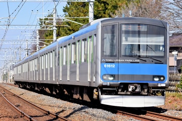 東武鉄道60000系61612Fを運河～江戸川台間で撮影した画像
