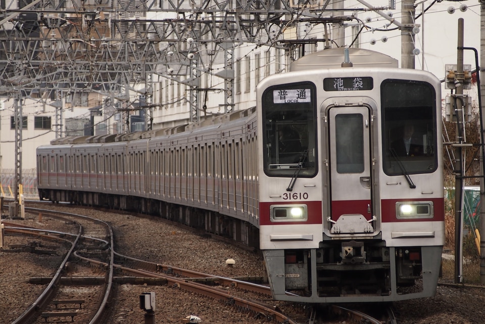 東武30000系31610F<br class="br-sp" />(31610編成)の写真