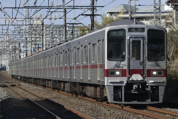 東武鉄道30000系31605Fを柳瀬川～志木間で撮影した画像