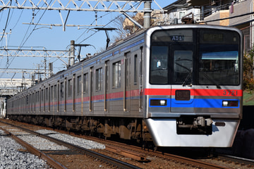 京成電鉄3700形3728Fを船橋競馬場～谷津間で撮影した画像