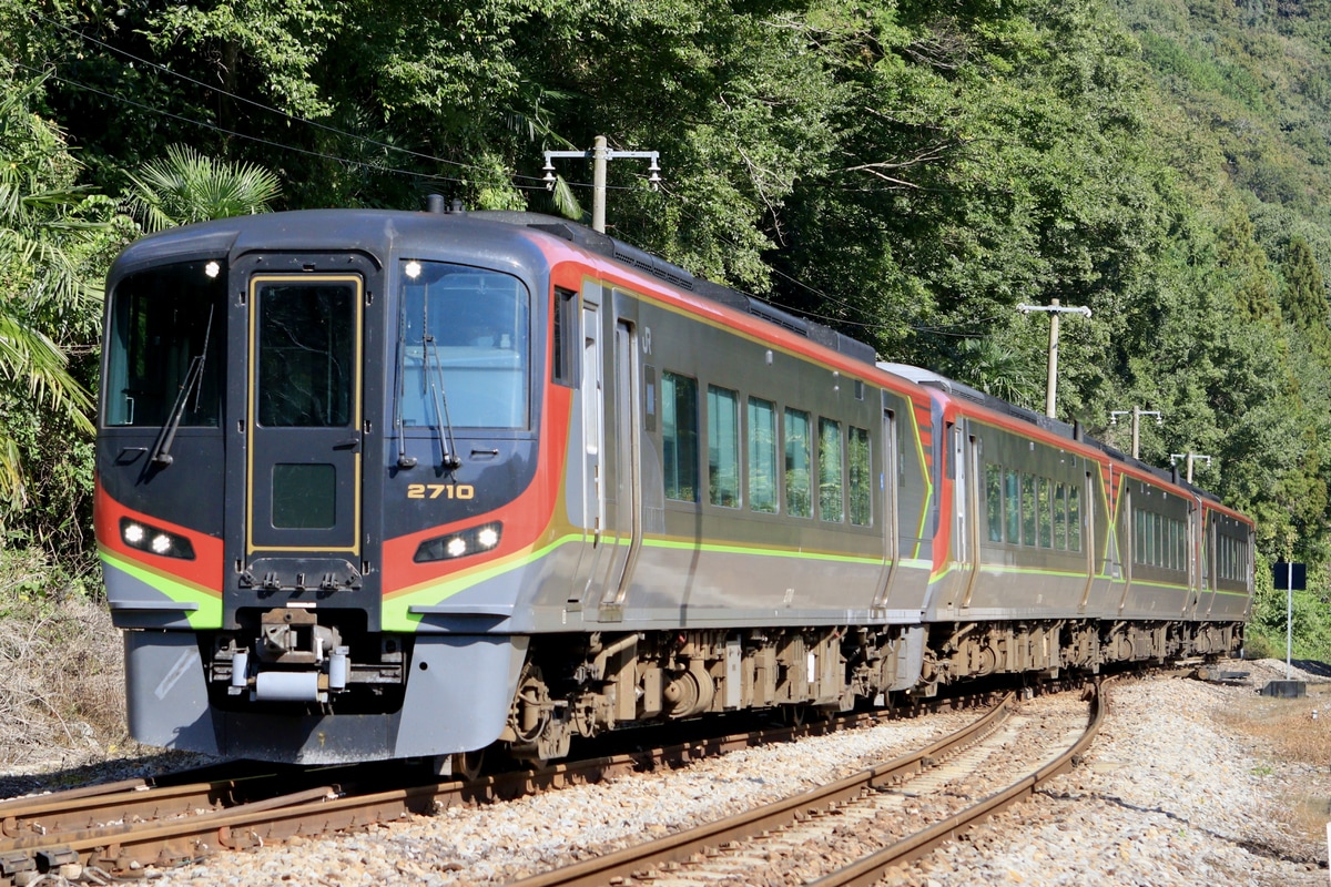 JR四国 高知運転所 2700系 2710