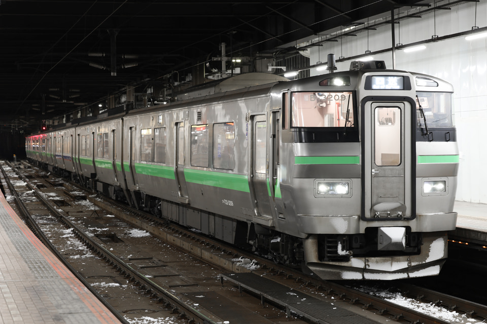 JR北733系B3109編成+B3209編成<br class="br-sp" />(B3109+B3209編成)の写真