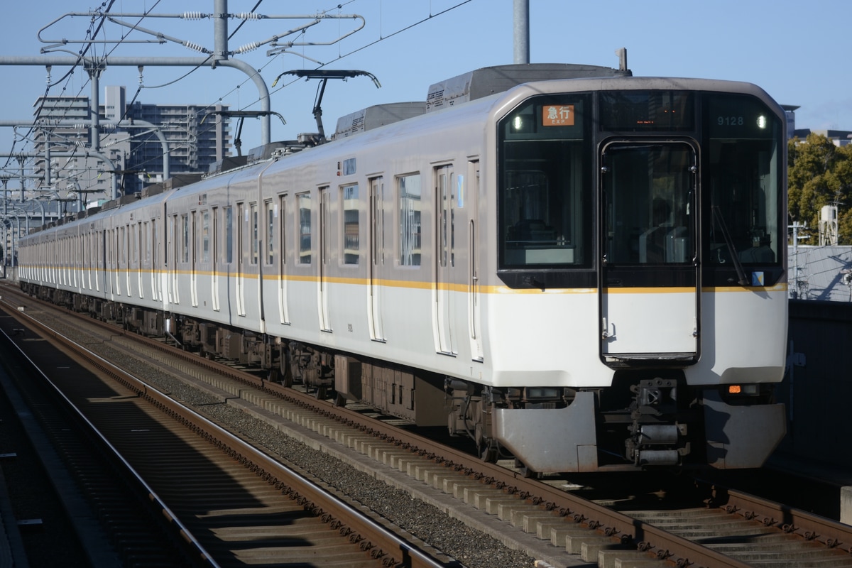 近畿日本鉄道 東花園検車区 9020系 EE28