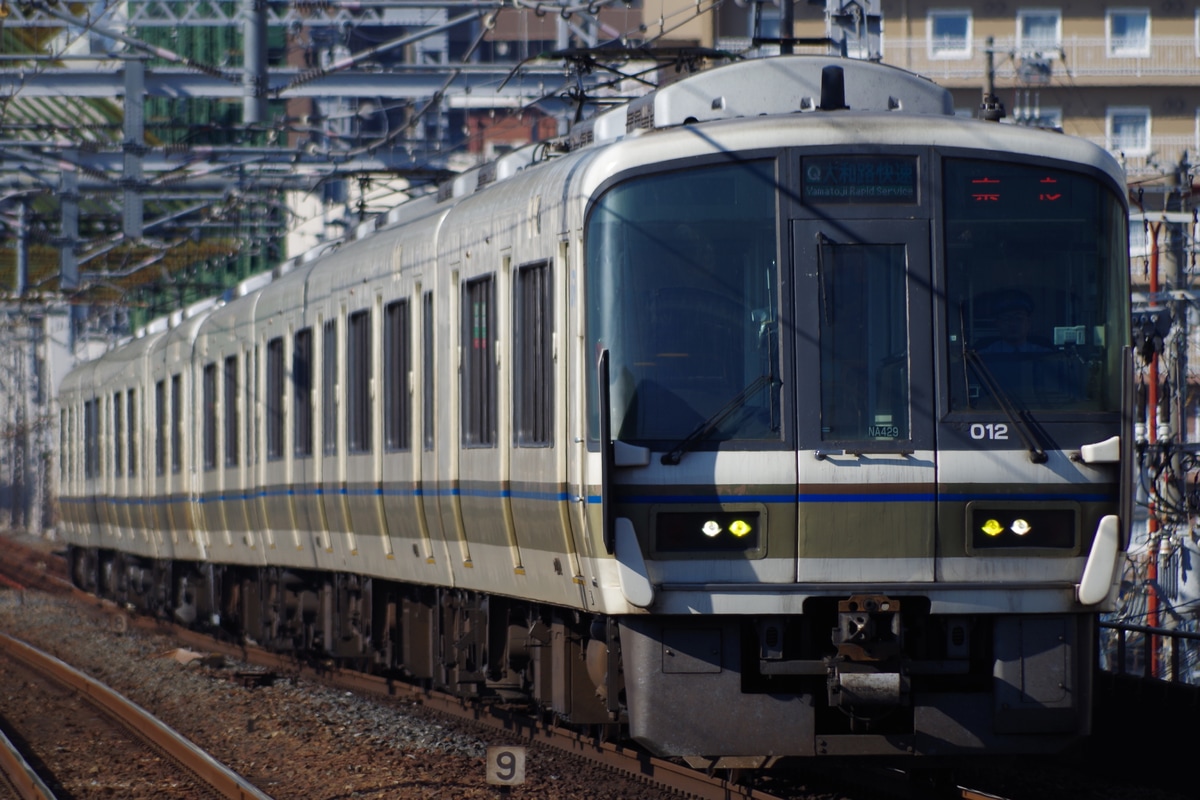 JR西日本 吹田総合車両所奈良支所 221系 NA429編成