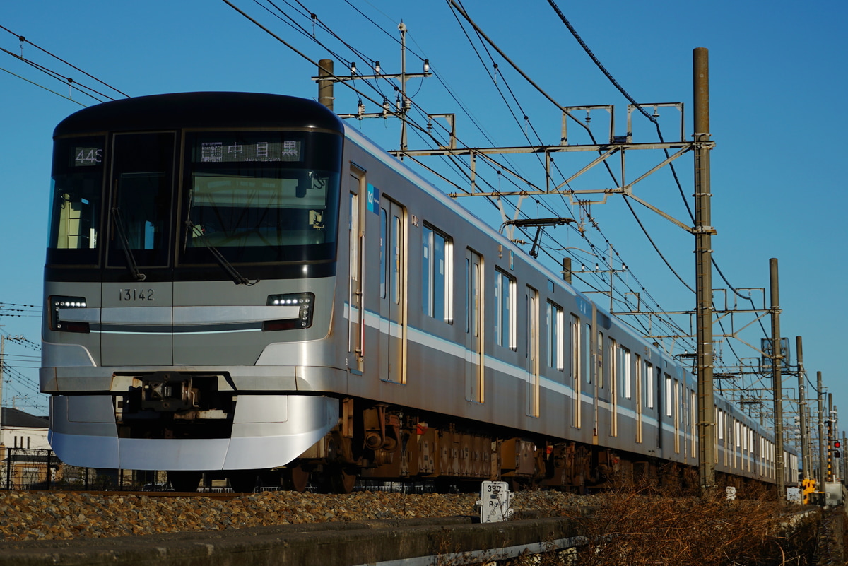 東京メトロ 千住検車区 13000系 92編成
