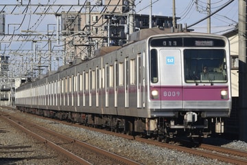 東京メトロ8000系8109Fを大袋～北越谷間で撮影した画像