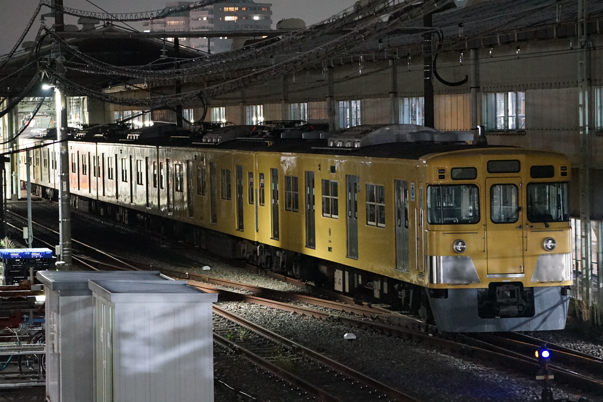 西武鉄道  旧2000系 2027F
