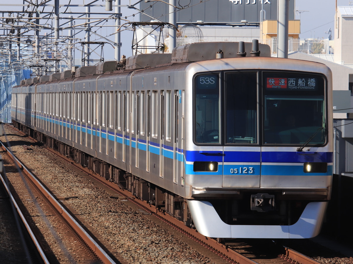 東京メトロ 深川検車区 05系 05-123F