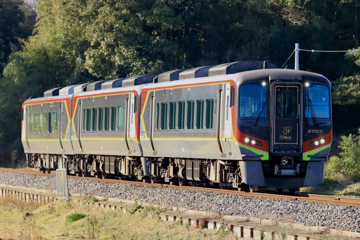 JR四国 高松運転所 2700系 2757