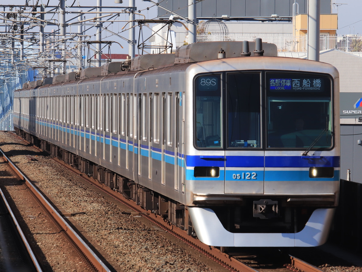 東京メトロ 深川検車区 05系 05-122F