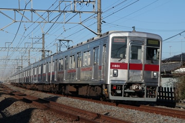 東武鉄道10000系11801Fを南栗橋～幸手間で撮影した画像