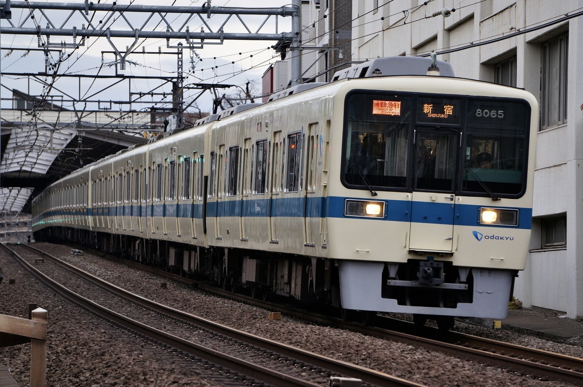 小田急電鉄  8000系 8065f
