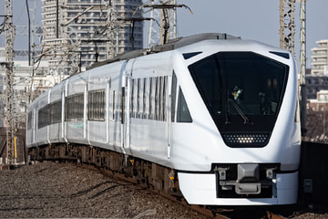 東武鉄道N100系N104Fを新越谷駅で撮影した画像