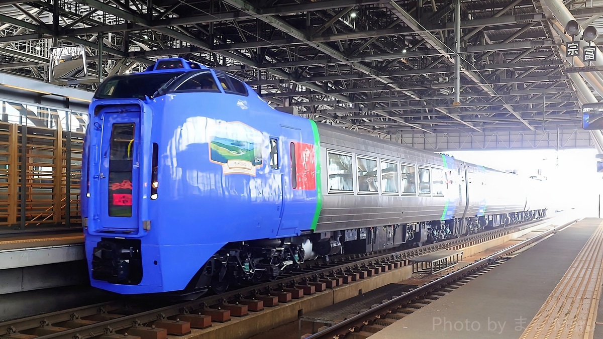 JR北海道 苗穂運転所 キハ283系 キハ283-19