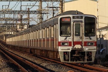 東武鉄道30000系31613Fを東松山～高坂間で撮影した画像
