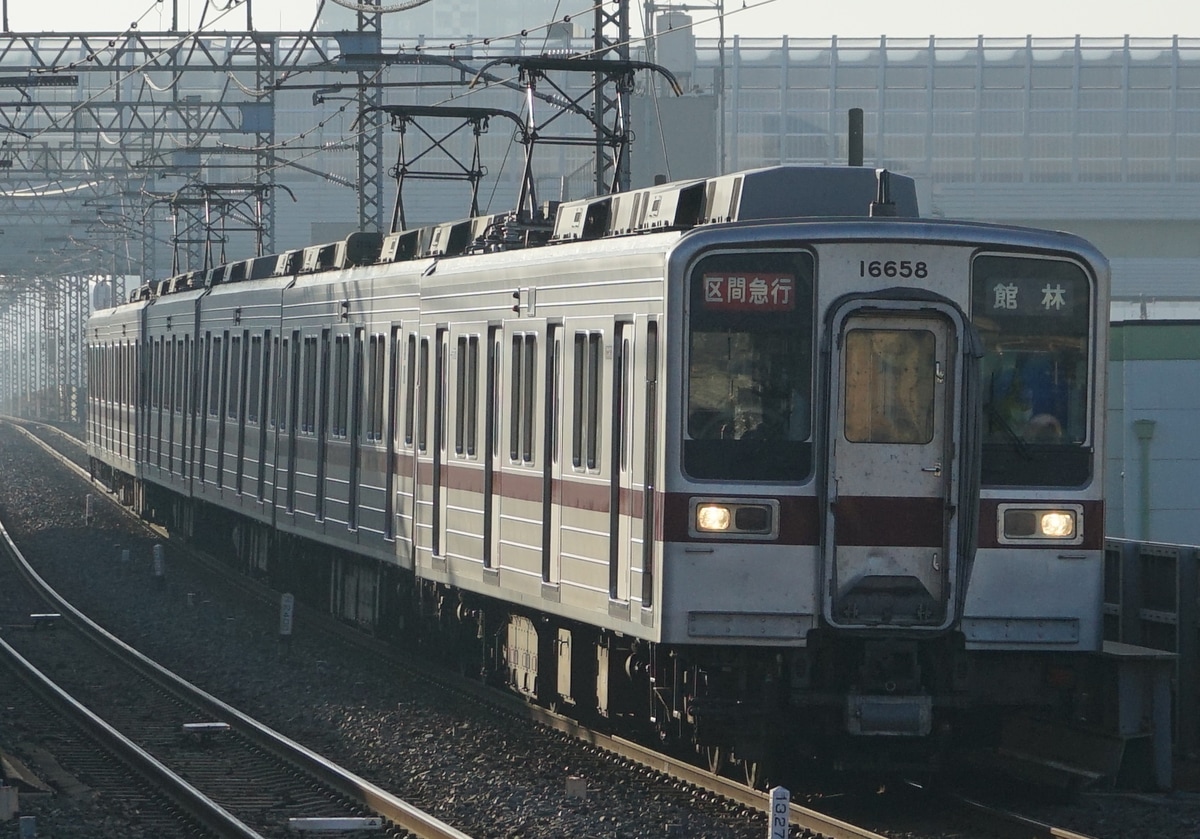 東武鉄道 南栗橋車両管区春日部支所 10030系 11658F