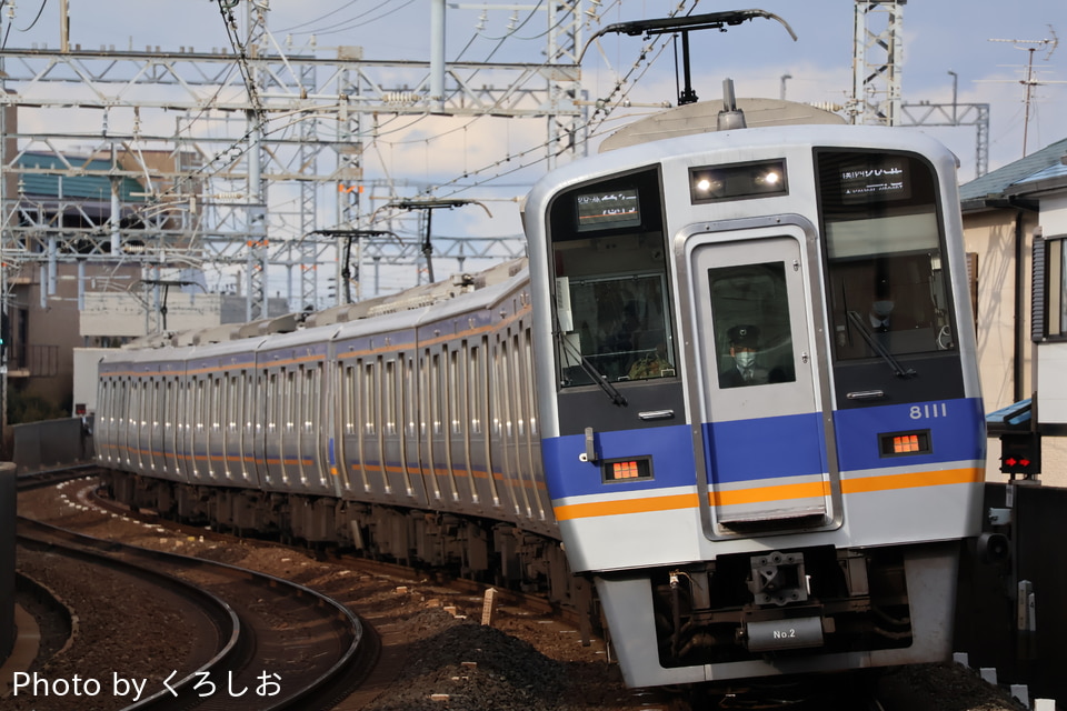 南海8000系8011F<br class="br-sp" />(8011編成)の写真