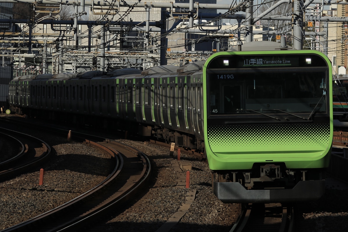 JR東日本 東京総合車両センター本区 E235系 トウ45編成