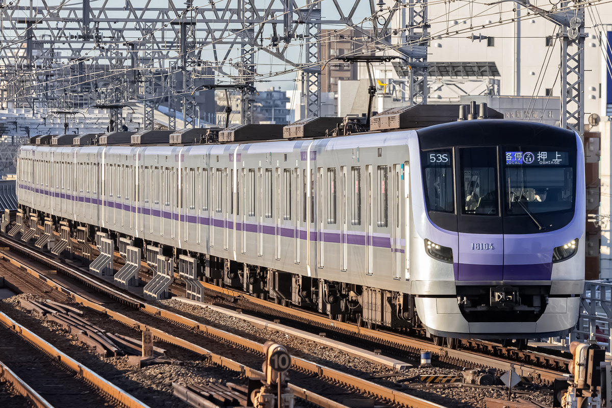 東京メトロ  18000系 18104F