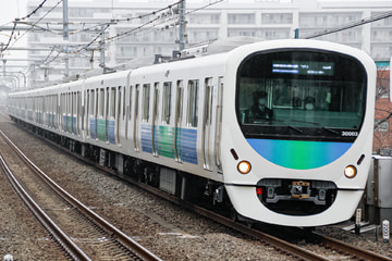 西武鉄道30000系30103Fを中村橋駅で撮影した画像