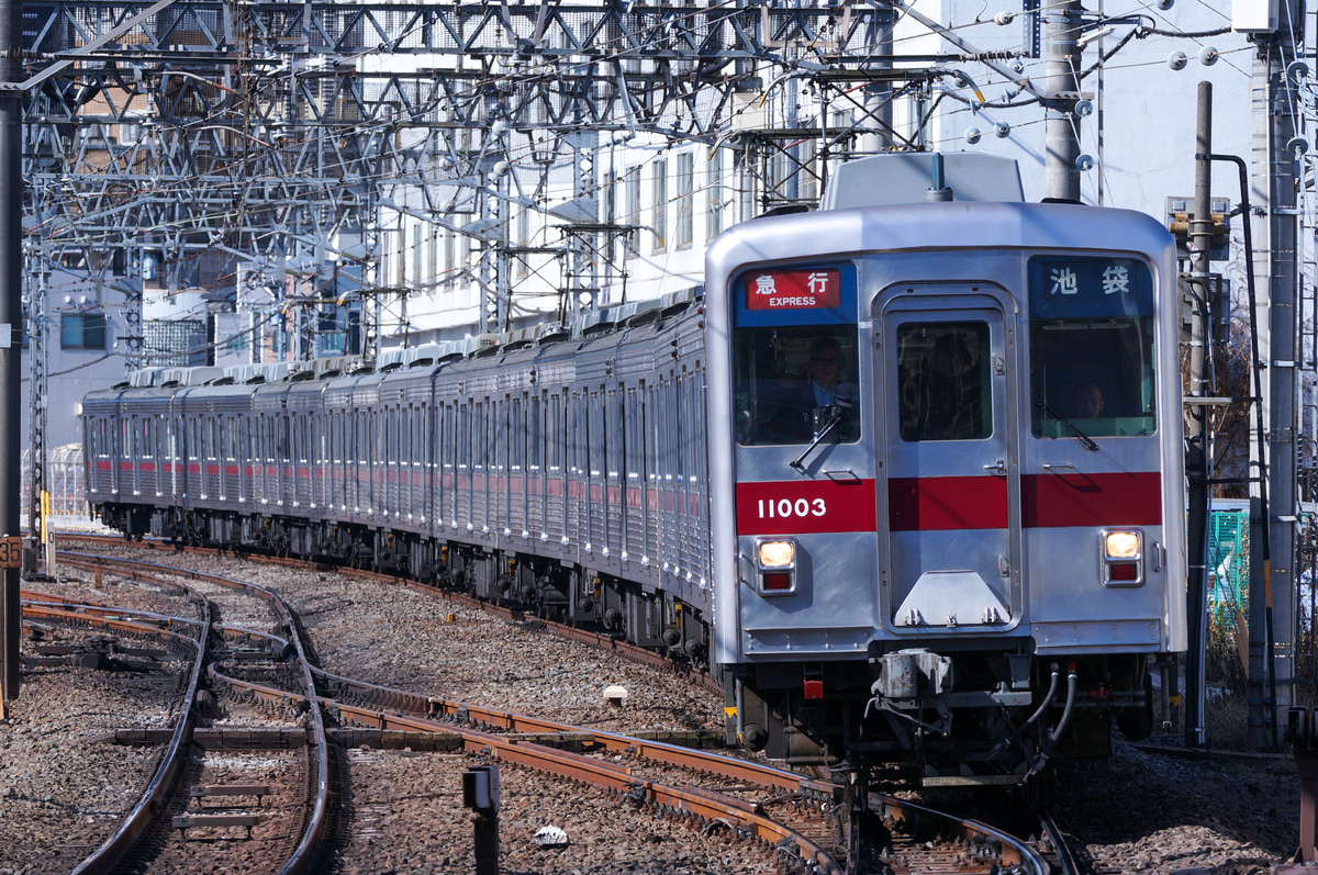 東武鉄道 森林公園検修区 10000系 11003F