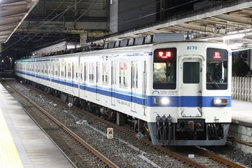 東武鉄道8000系8170fを大宮公園駅で撮影した画像