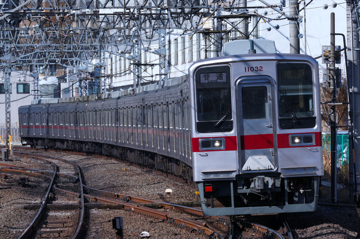 東武鉄道 森林公園検修区 10030型 11032F
