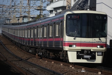 京王電鉄8000系8709Fを八幡山～上北沢間で撮影した画像