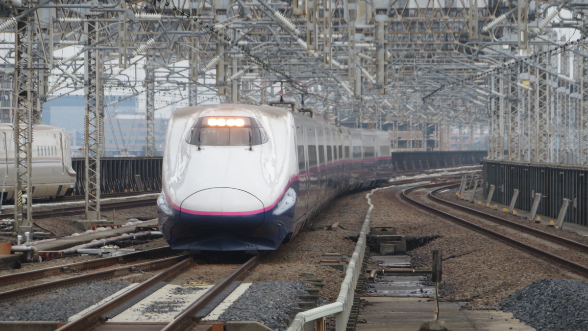 JR東日本  E2系 J73編成