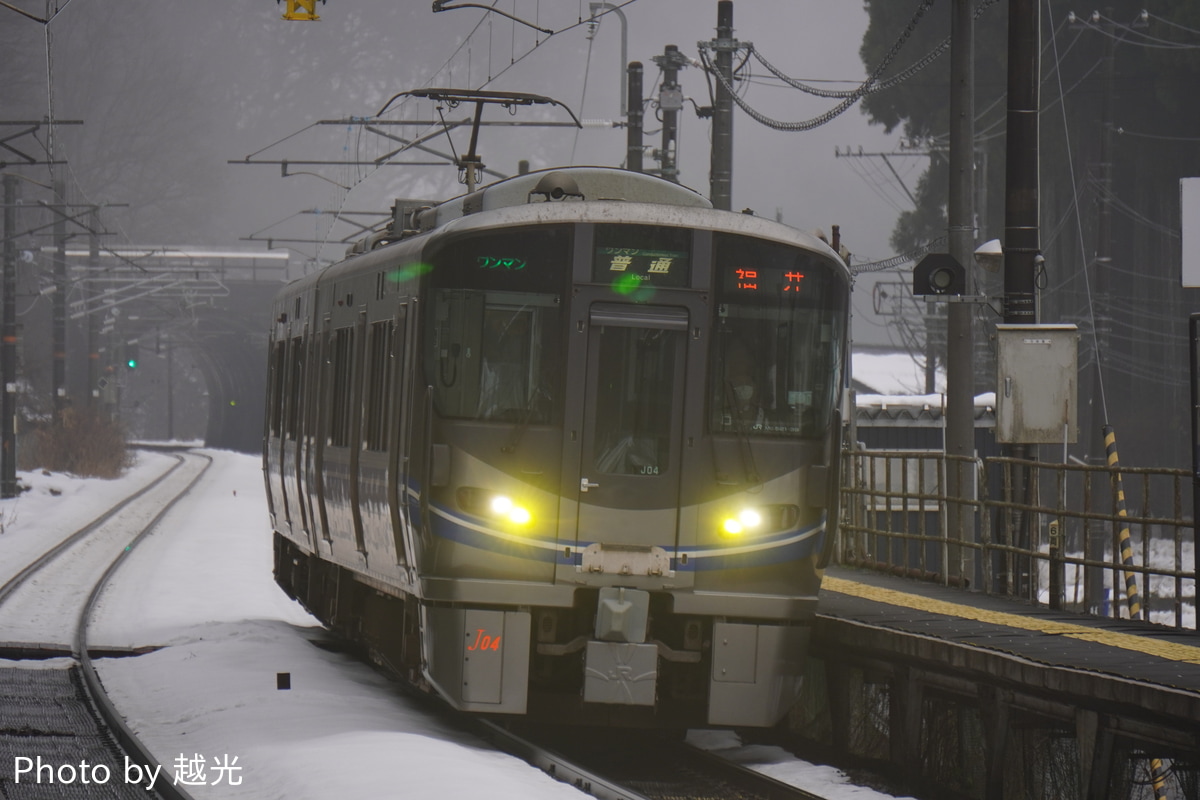 JR西日本 金沢総合車両所松任本所 521系 J04編成