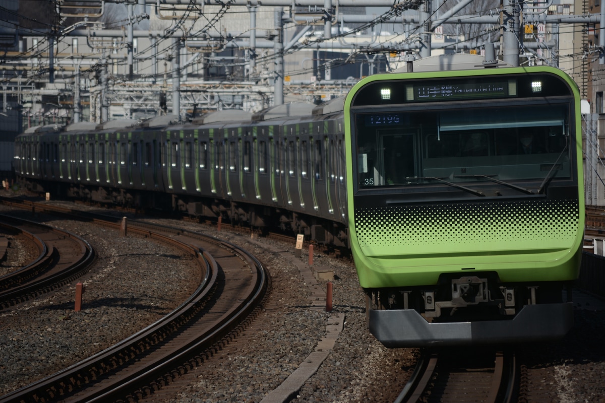 JR東日本 東京総合車両センター本区 E235系 トウ35編成