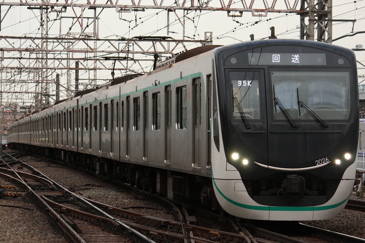 東急電鉄 長津田検車区 2020系 2126F