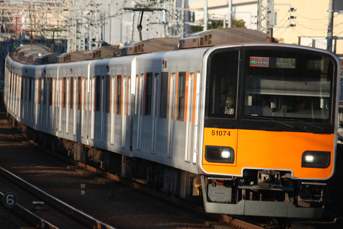 東武鉄道 森林公園検修区 50070型 51074F