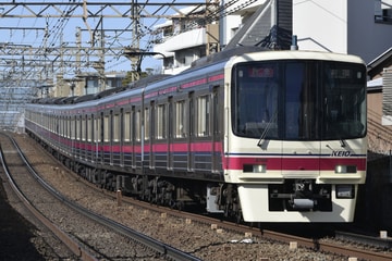 京王電鉄8000系8708Fを八幡山～上北沢間で撮影した画像