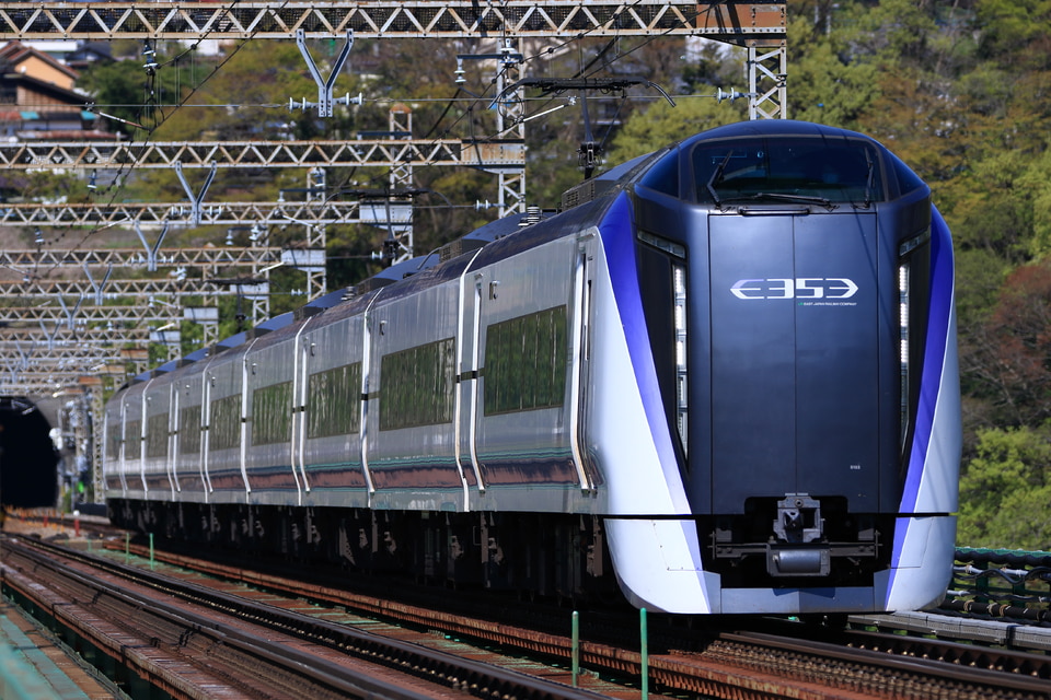 JR東E353系モトS103編成<br class="br-sp" />(モトS103)の写真
