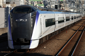 JR東日本E353系モトS111編成を阿佐ケ谷駅で撮影した画像